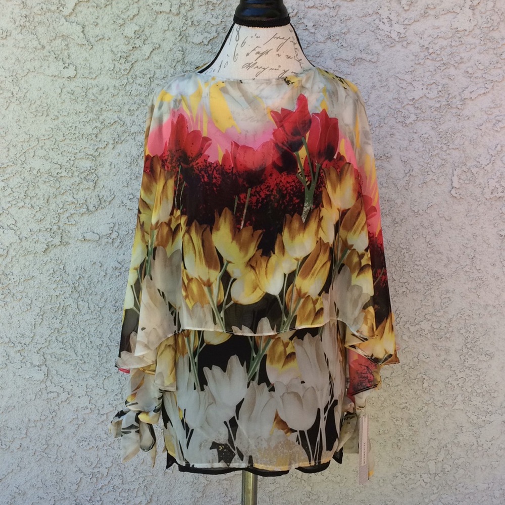 Mesmerize Tulip flower 2-piece set Blouse shirt tank top and shawl overlay 👚